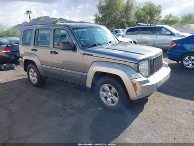 JEEP LIBERTY 2012
