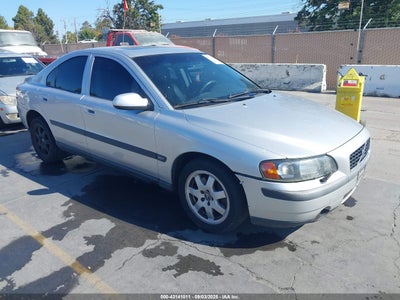 VOLVO S60 2002