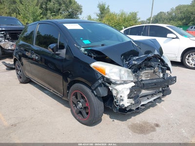 TOYOTA YARIS 2014
