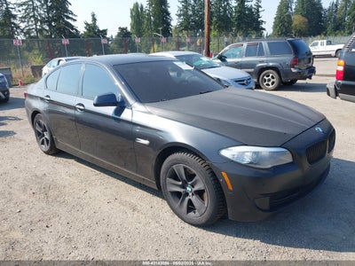 BMW 528I 2011