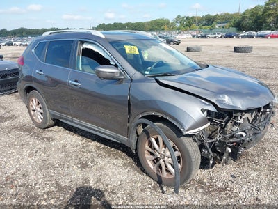 NISSAN ROGUE 2017