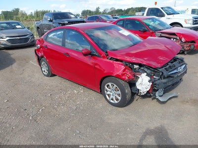 HYUNDAI ACCENT 2012