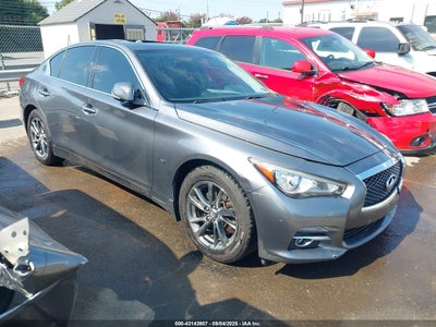INFINITI Q50 2015