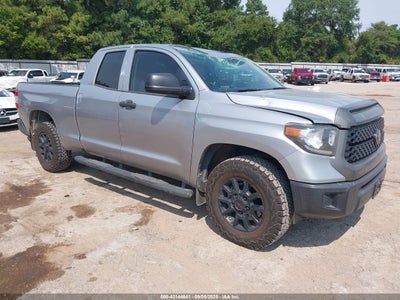 TOYOTA TUNDRA 2021