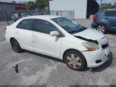 TOYOTA YARIS 2010