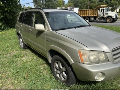 TOYOTA HIGHLANDER 2002