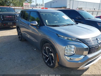 MITSUBISHI OUTLANDER 2024