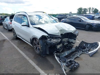 BMW X7 2024