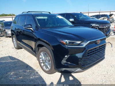 TOYOTA GRAND HIGHLANDER 2024