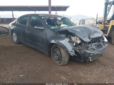 NISSAN ALTIMA 2010