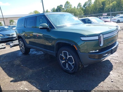 RIVIAN R1S 2023