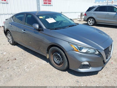 NISSAN ALTIMA 2020