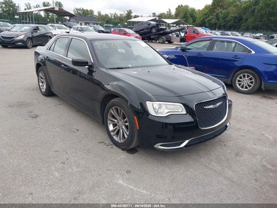 CHRYSLER 300 2019