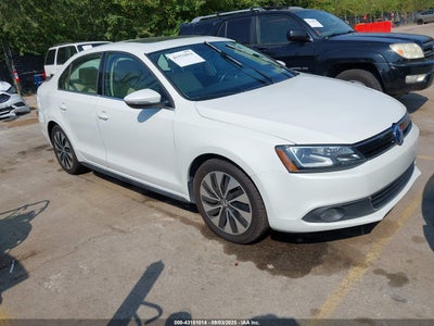 VOLKSWAGEN JETTA HYBRID 2014