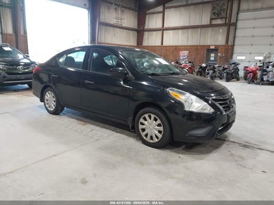 NISSAN VERSA 2016