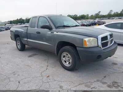 DODGE DAKOTA 2006