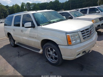 CADILLAC ESCALADE ESV 2004