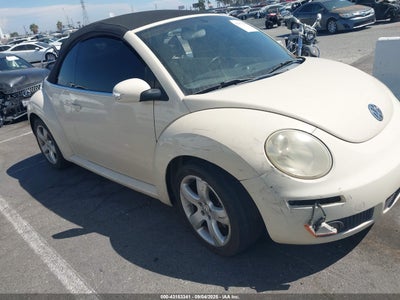 VOLKSWAGEN NEW BEETLE 2006