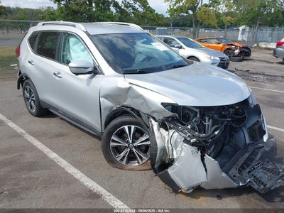 NISSAN ROGUE 2019