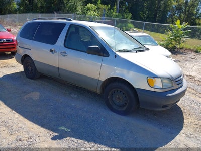TOYOTA SIENNA 2002