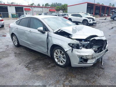 FORD FUSION HYBRID 2019