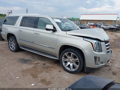 CADILLAC ESCALADE ESV 2016