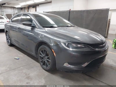 CHRYSLER 200 2016