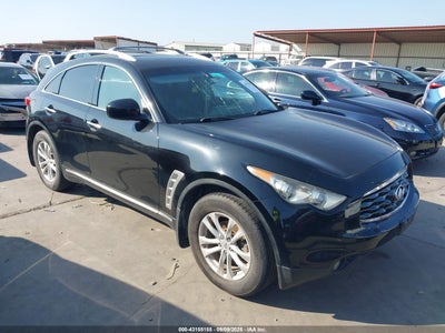 INFINITI FX35 2010