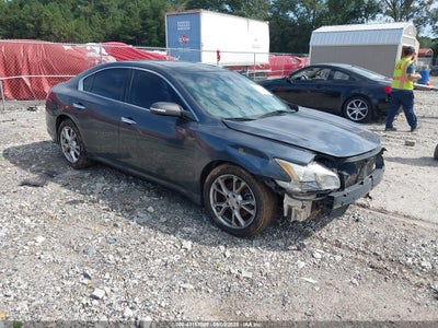 NISSAN MAXIMA 2013