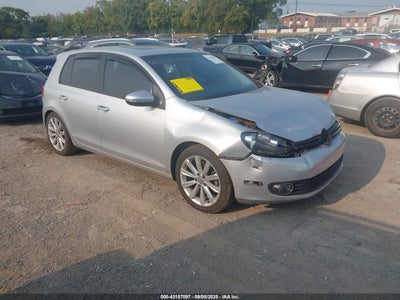 VOLKSWAGEN GOLF 2014