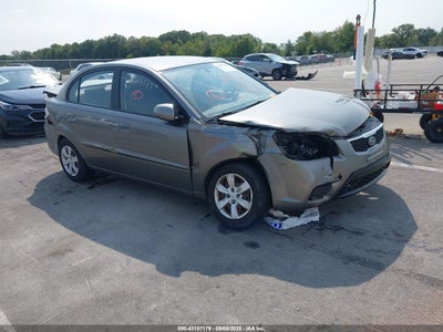 KIA RIO 2011