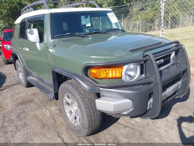 TOYOTA FJ CRUISER 2014