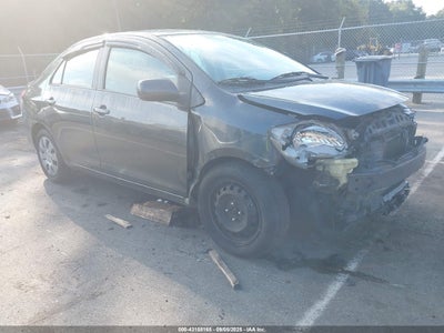 TOYOTA YARIS 2011