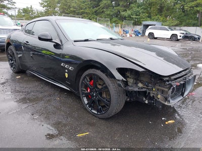 MASERATI GRANTURISMO 2015