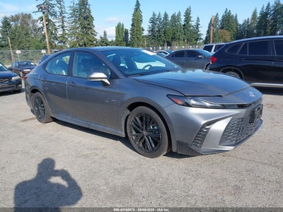 TOYOTA CAMRY 2025