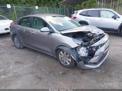 KIA RIO 2023