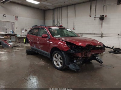 SUBARU OUTBACK 2014