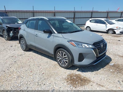 NISSAN KICKS 2023