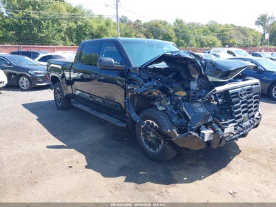 TOYOTA TUNDRA 2025