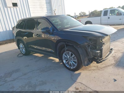 TOYOTA GRAND HIGHLANDER 2024