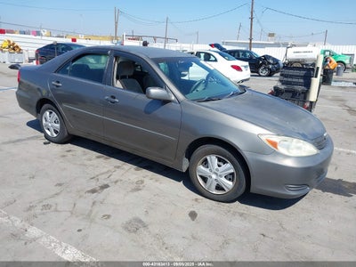 TOYOTA CAMRY 2004