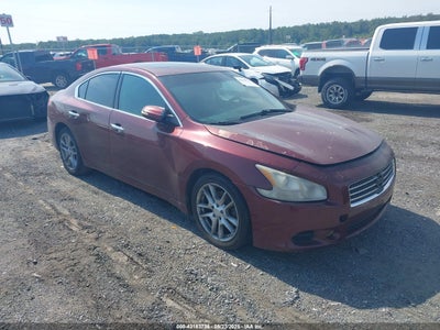 NISSAN MAXIMA 2010