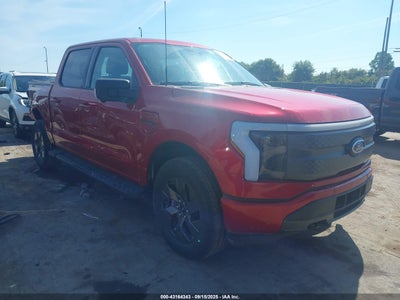 FORD F-150 LIGHTNING 2023