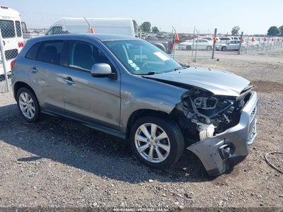 MITSUBISHI OUTLANDER SPORT 2015