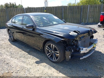 BMW 750I 2021