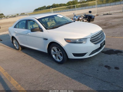 FORD TAURUS 2015