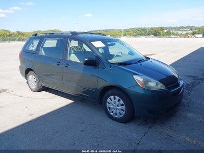 TOYOTA SIENNA 2004