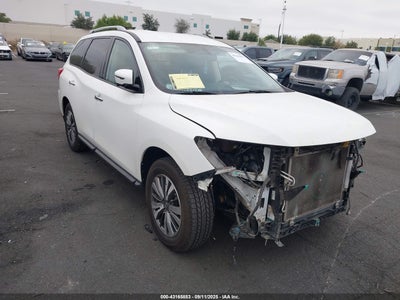 NISSAN PATHFINDER 2020