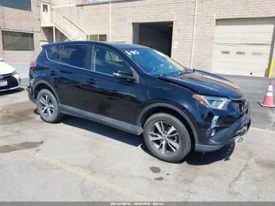 TOYOTA RAV4 2018