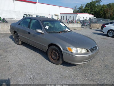 TOYOTA CAMRY 2001